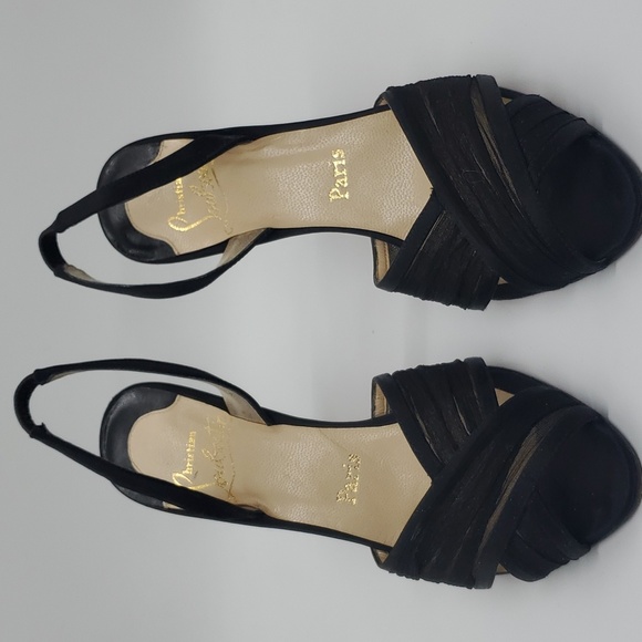 Heels - Picture 2 of 7